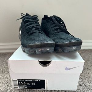 Nike Air VAPORMAX FLYKNIT 2, 10.5, Black